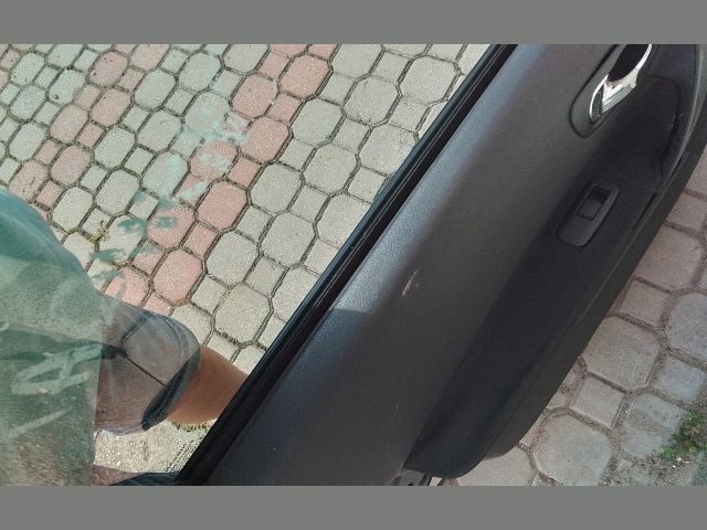 bontott NISSAN QASHQAI Bal első Ajtó (Részeivel)