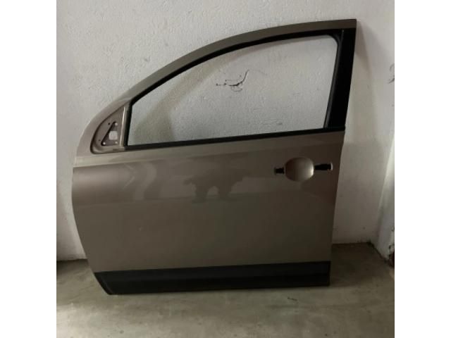 bontott NISSAN QASHQAI Bal első Ajtó (Üres lemez)