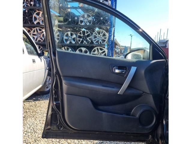 bontott NISSAN QASHQAI Bal első Ajtó (Üres lemez)