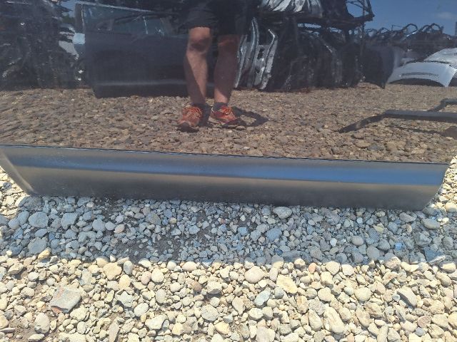 bontott NISSAN QASHQAI Bal első Ajtó (Üres lemez)