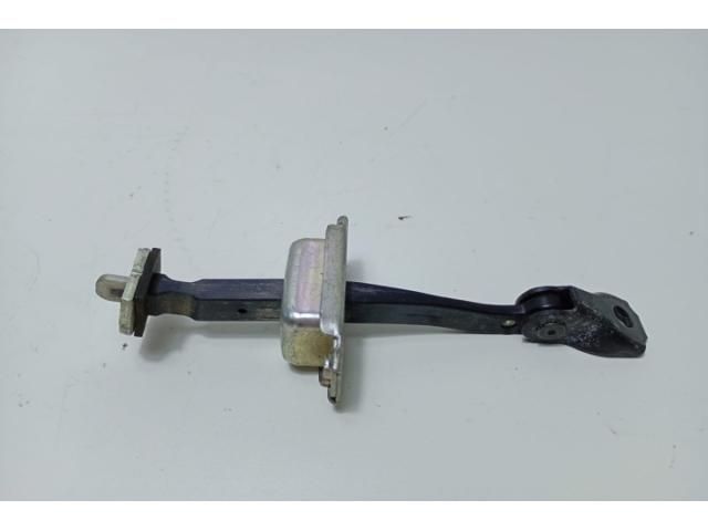 bontott NISSAN QASHQAI Bal első Ajtóhatároló