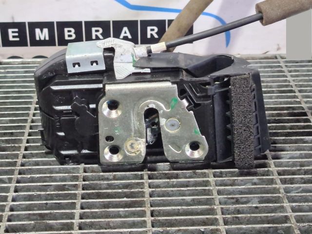 bontott NISSAN QASHQAI Bal első Ajtózár