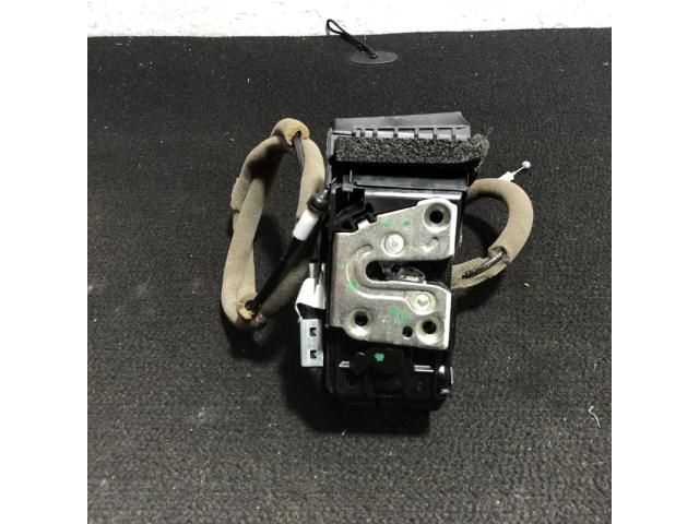 bontott NISSAN QASHQAI Bal első Ajtózár