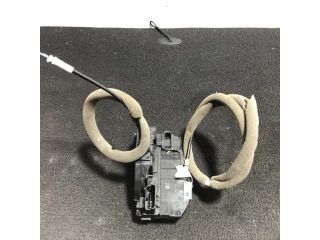 bontott NISSAN QASHQAI Bal első Ajtózár