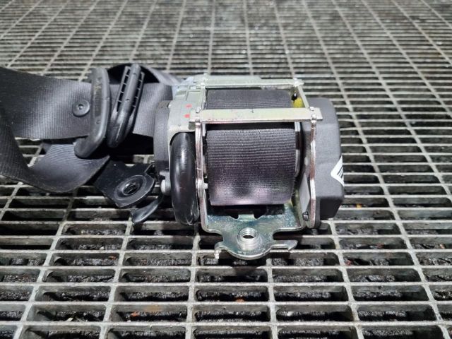 bontott NISSAN QASHQAI Bal első Biztonsági Öv