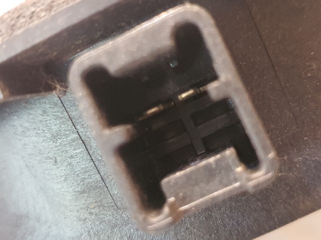 bontott NISSAN QASHQAI Bal első Hangszóró