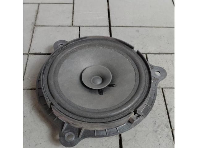 bontott NISSAN QASHQAI Bal első Hangszóró