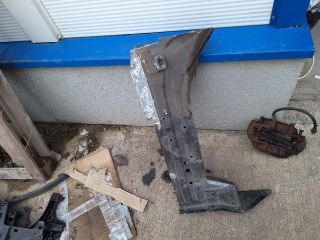 bontott NISSAN QASHQAI Bal első Hossznyúlvány