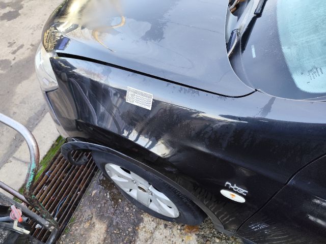 bontott NISSAN QASHQAI Bal első Sárvédő