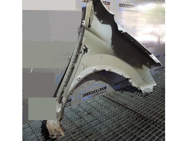 bontott NISSAN QASHQAI Bal első Sárvédő