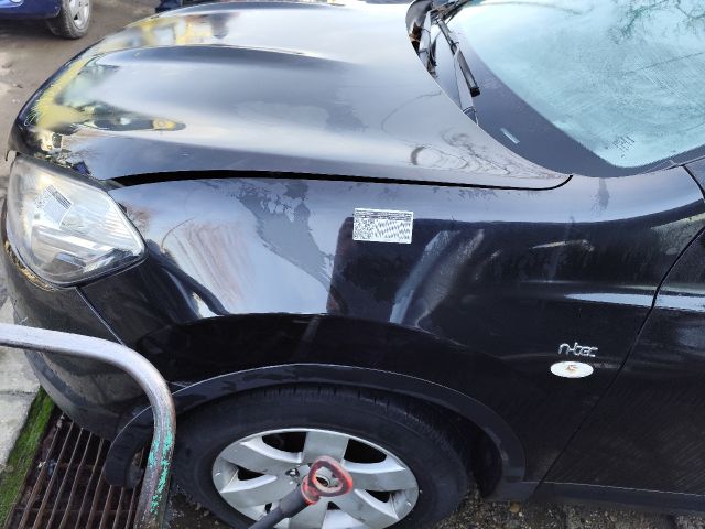 bontott NISSAN QASHQAI Bal első Sárvédő