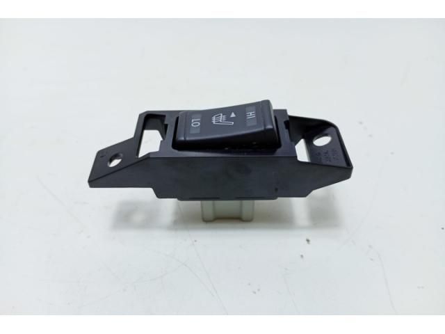 bontott NISSAN QASHQAI Bal első Ülésfűtés Kapcsoló