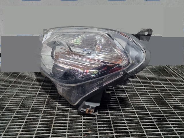 bontott NISSAN QASHQAI Bal Fényszóró