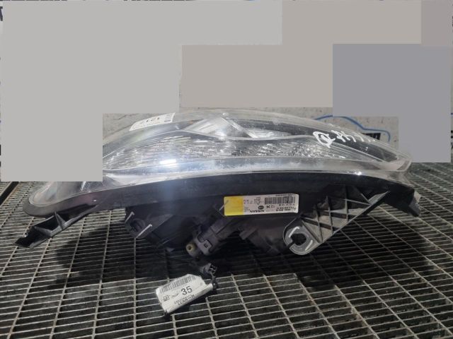 bontott NISSAN QASHQAI Bal Fényszóró