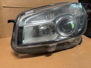 bontott NISSAN QASHQAI Bal Fényszóró