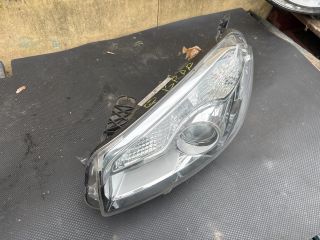 bontott NISSAN QASHQAI Bal Fényszóró