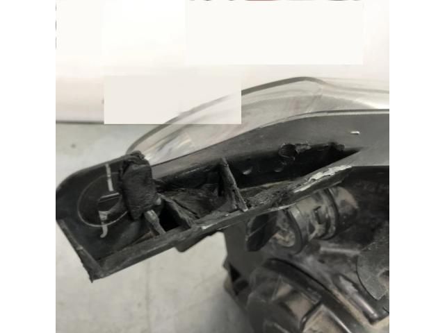 bontott NISSAN QASHQAI Bal Fényszóró