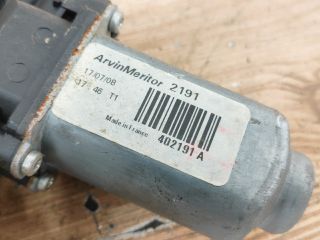 bontott NISSAN QASHQAI Bal hátsó Ablakemelő Szerkezet (Elektromos)