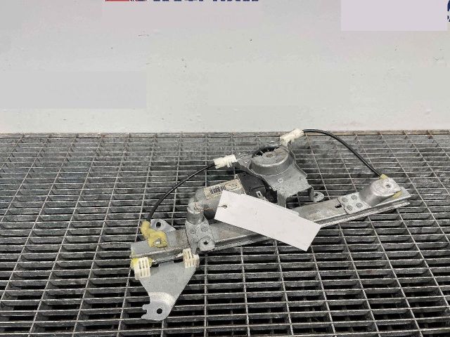 bontott NISSAN QASHQAI Bal hátsó Ablakemelő Szerkezet (Elektromos)