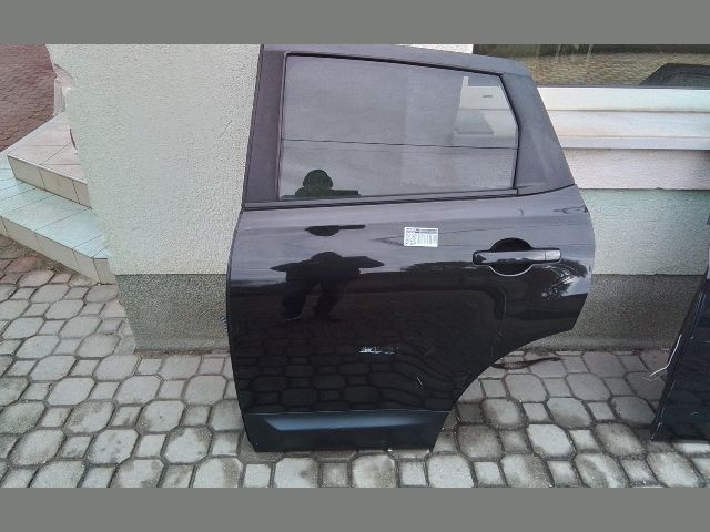 bontott NISSAN QASHQAI Bal hátsó Ajtó Kárpit