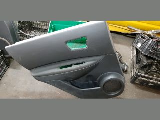 bontott NISSAN QASHQAI Bal hátsó Ajtó Kárpit