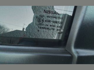 bontott NISSAN QASHQAI Bal hátsó Ajtó Kárpit