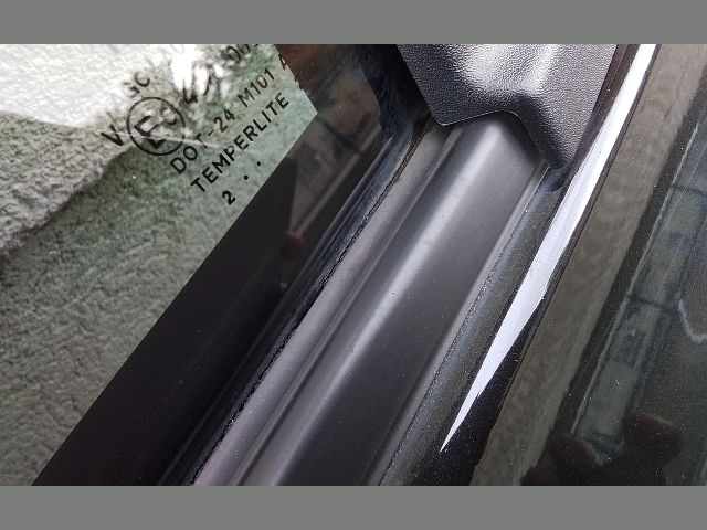 bontott NISSAN QASHQAI Bal hátsó Ajtó (Részeivel)