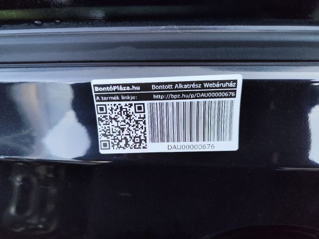 bontott NISSAN QASHQAI Bal hátsó Ajtó (Üres lemez)