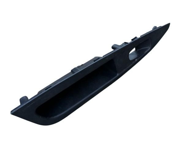 bontott NISSAN QASHQAI Bal hátsó Ajtóbehúzó