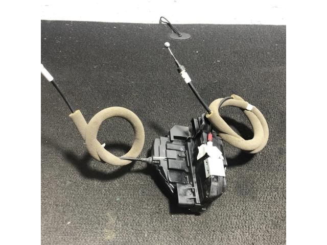 bontott NISSAN QASHQAI Bal hátsó Ajtózár