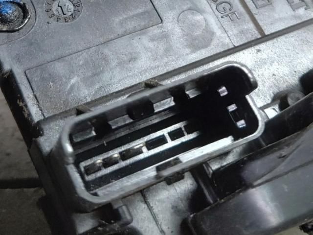 bontott NISSAN QASHQAI Bal hátsó Ajtózár