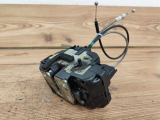 bontott NISSAN QASHQAI Bal hátsó Ajtózár