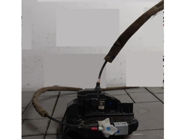 bontott NISSAN QASHQAI Bal hátsó Ajtózár