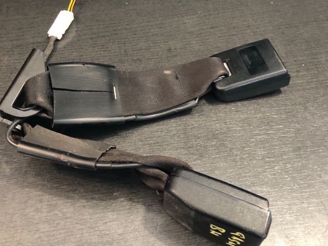 bontott NISSAN QASHQAI Bal hátsó Biztonsági Öv Csat