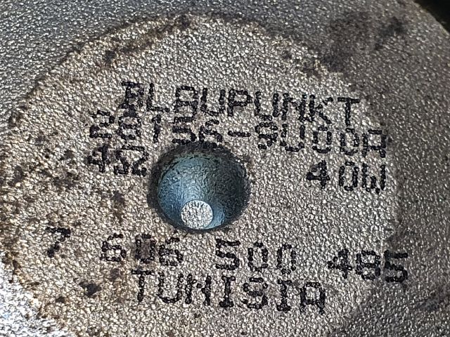 bontott NISSAN QASHQAI Bal hátsó Hangszóró