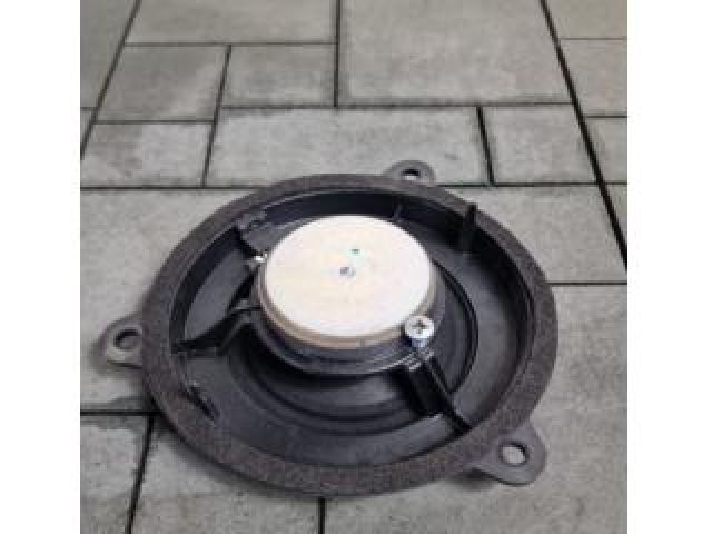 bontott NISSAN QASHQAI Bal hátsó Hangszóró