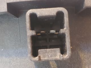 bontott NISSAN QASHQAI Bal hátsó Hangszóró