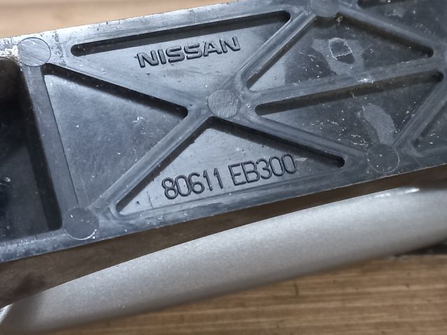 bontott NISSAN QASHQAI Bal hátsó Külső Kilincs