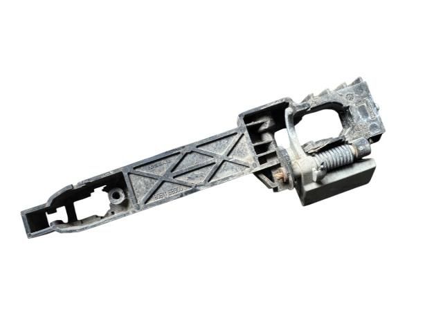 bontott NISSAN QASHQAI Bal hátsó Külső Kilincsfészek