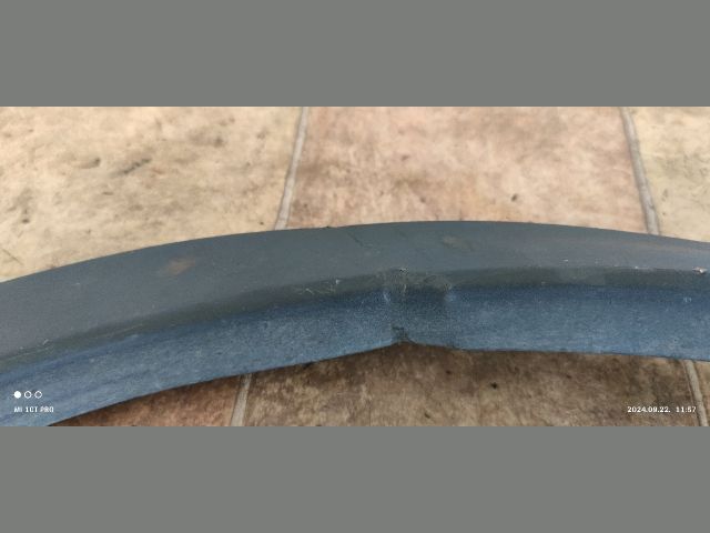 bontott NISSAN QASHQAI Bal hátsó Sárvédő Díszléc