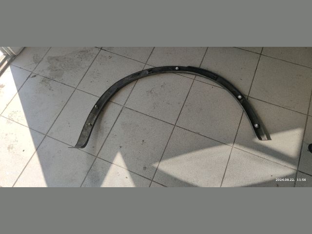 bontott NISSAN QASHQAI Bal hátsó Sárvédő Díszléc