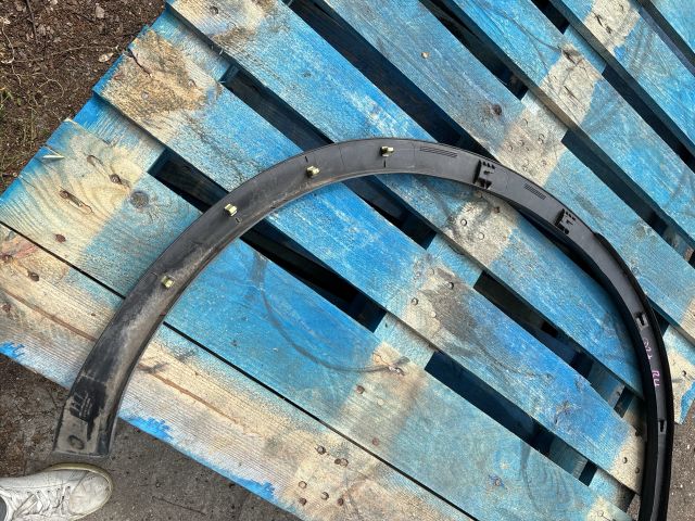 bontott NISSAN QASHQAI Bal hátsó Sárvédő Díszléc