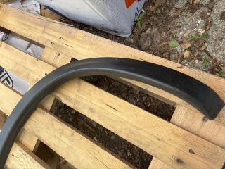 bontott NISSAN QASHQAI Bal hátsó Sárvédő Díszléc