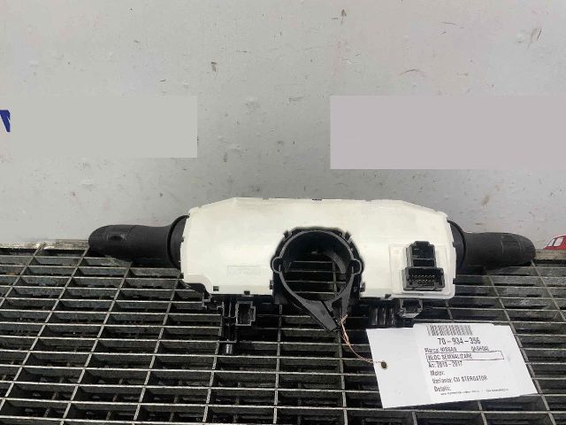 bontott NISSAN QASHQAI Bal Kormánykapcsoló Irányjelző