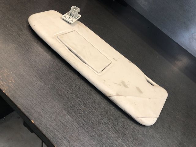 bontott NISSAN QASHQAI Bal Napellenző