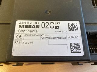 bontott NISSAN QASHQAI Biztosítéktábla Utastér