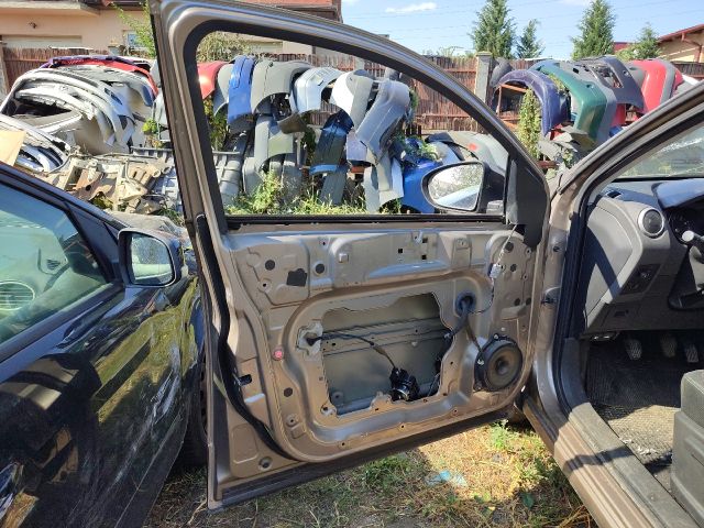 bontott NISSAN QASHQAI Biztosítéktábla Utastér