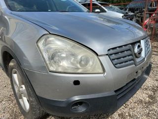 bontott NISSAN QASHQAI Biztosítéktábla Utastér