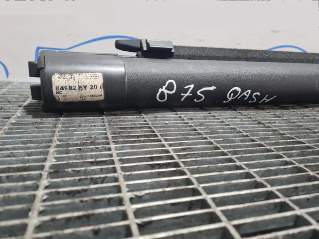 bontott NISSAN QASHQAI Csomagtér Roló