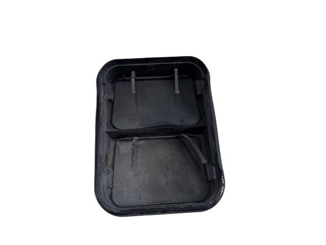 bontott NISSAN QASHQAI Csomagtér Szellőző Bal